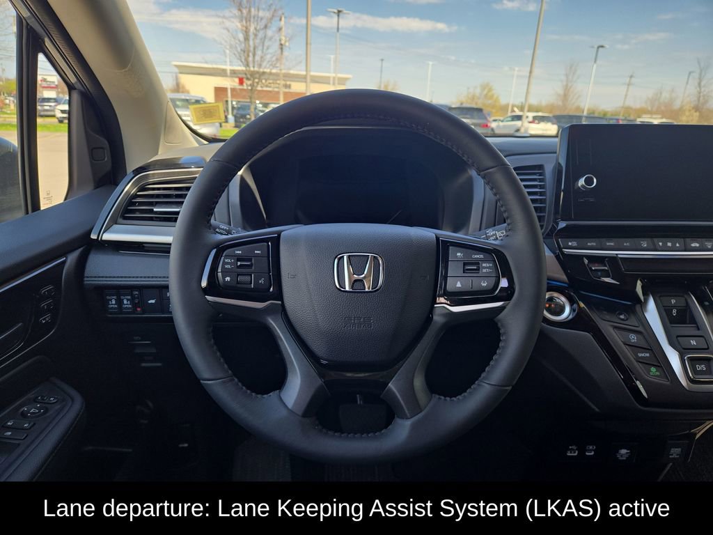 Certified 2026 Honda Odyssey Touring image 16