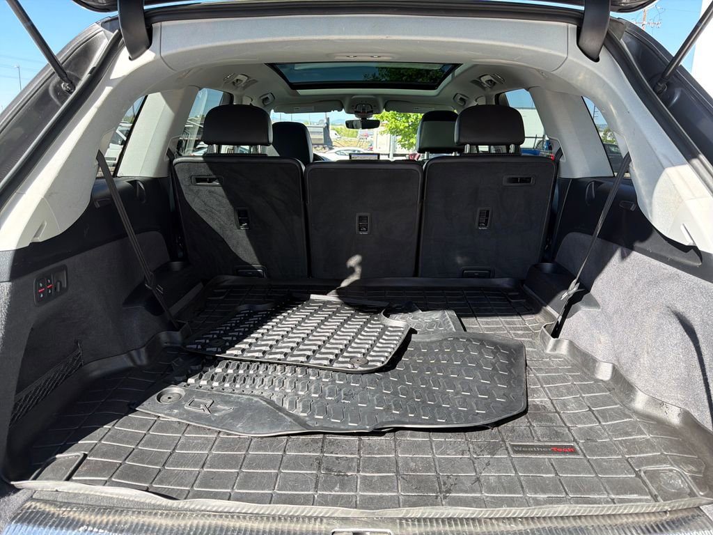 Used 2019 Audi Q7 3.0T Premium Plus w/ Premium Plus Package AWD/4WD image 24