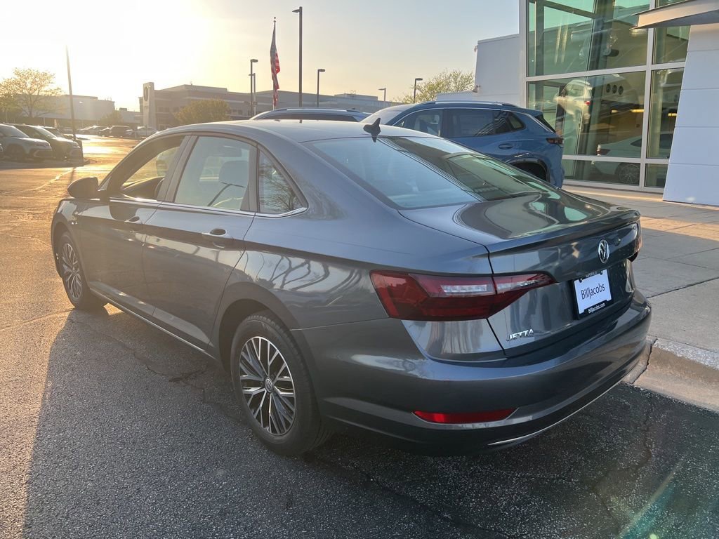 Used 2021 Volkswagen Jetta SE image 4