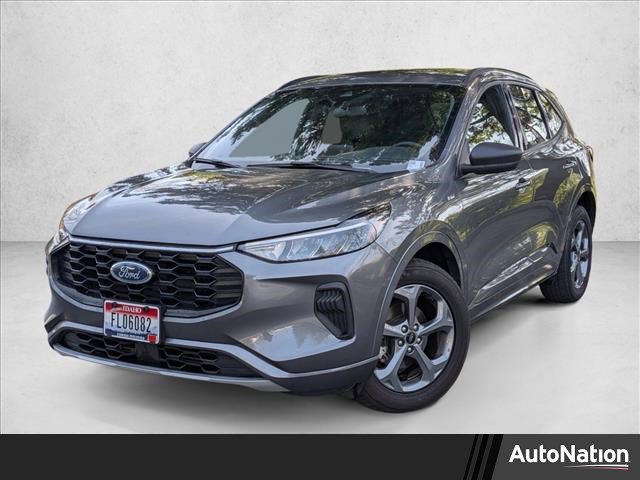 Used 2024 Ford Escape ST-Line image 1