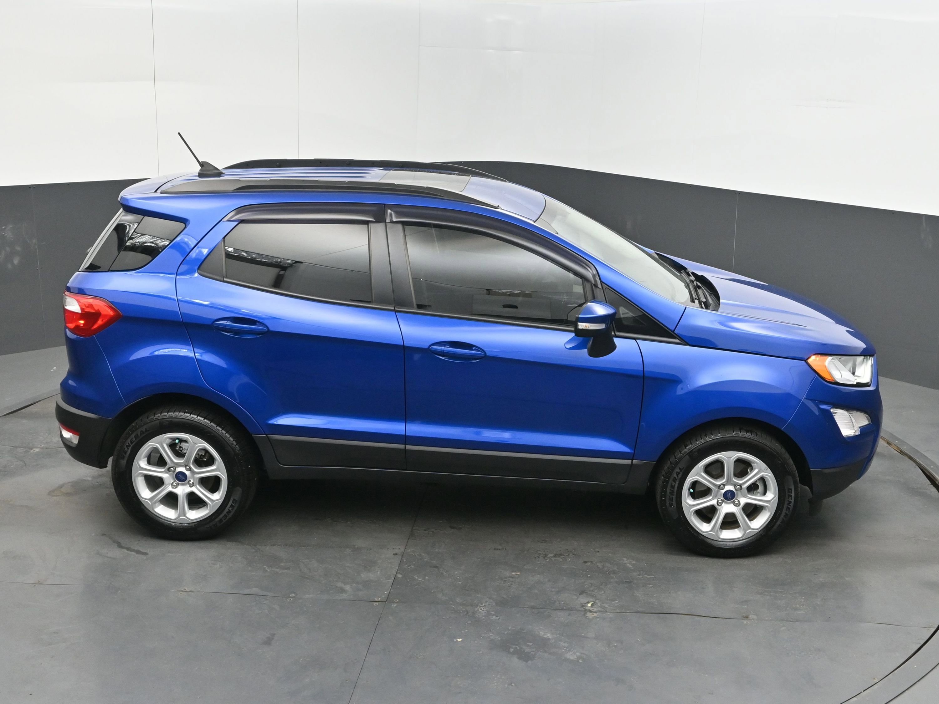 Used 2021 Ford EcoSport SE w/ SE Convenience Package FWD image 37