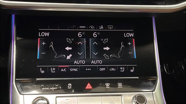 Used 2021 Audi A7 e Premium Plus w/ Executive Package image 18