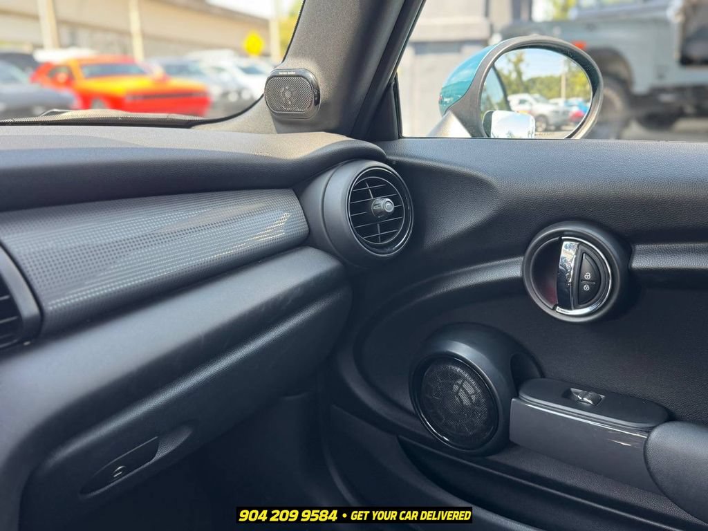 Used 2016 MINI Cooper Convertible FWD image 17