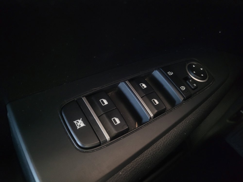 Used 2019 Kia Forte LXS FWD image 27