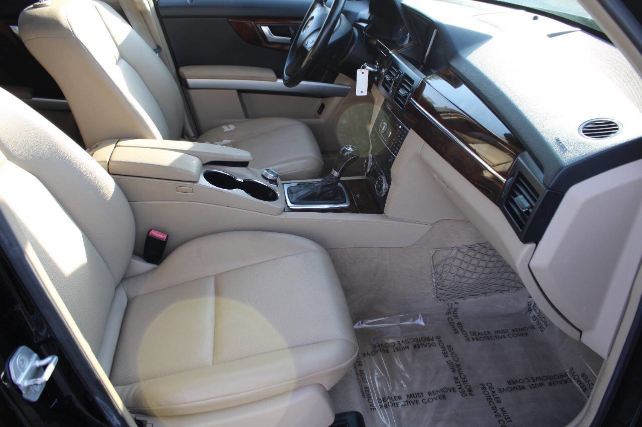 Used 2012 Mercedes-Benz GLK 350 4MATIC image 8