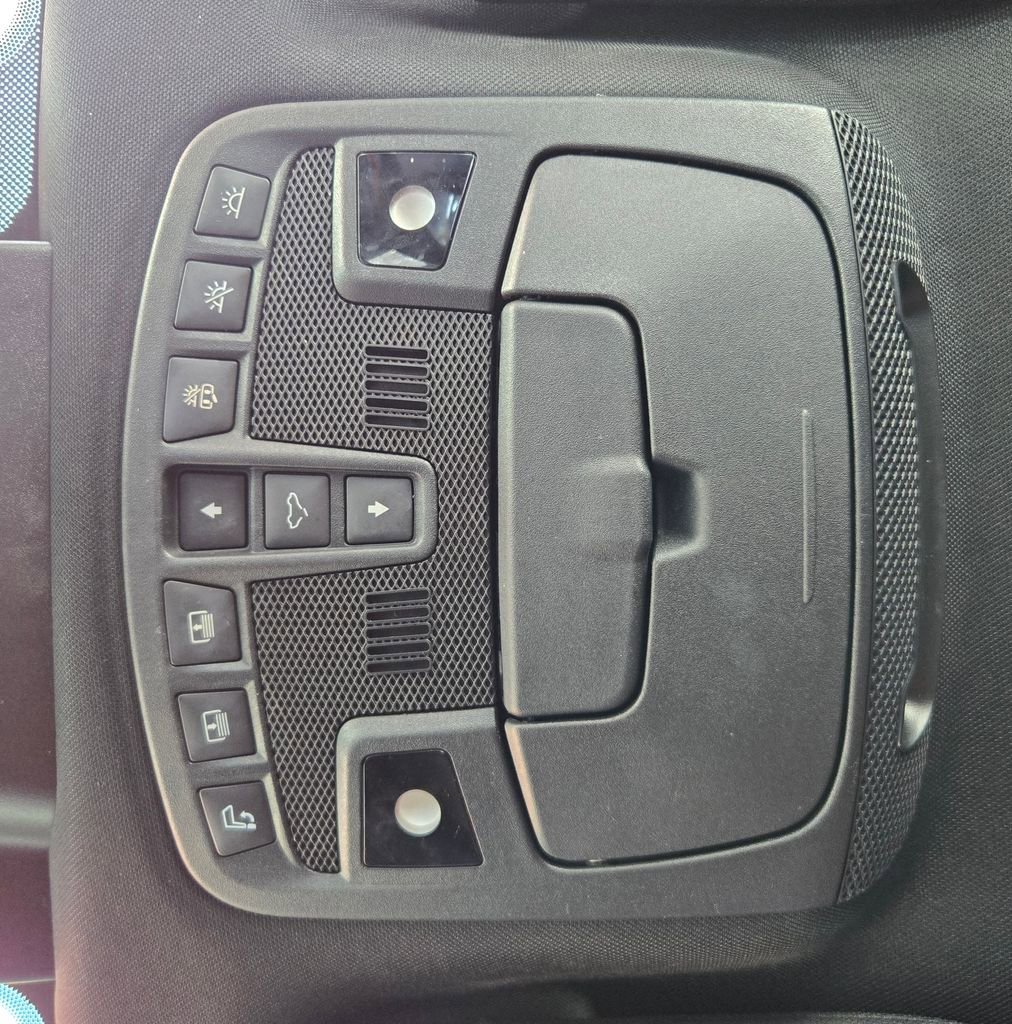 Used 2021 Lincoln Navigator Reserve image 35
