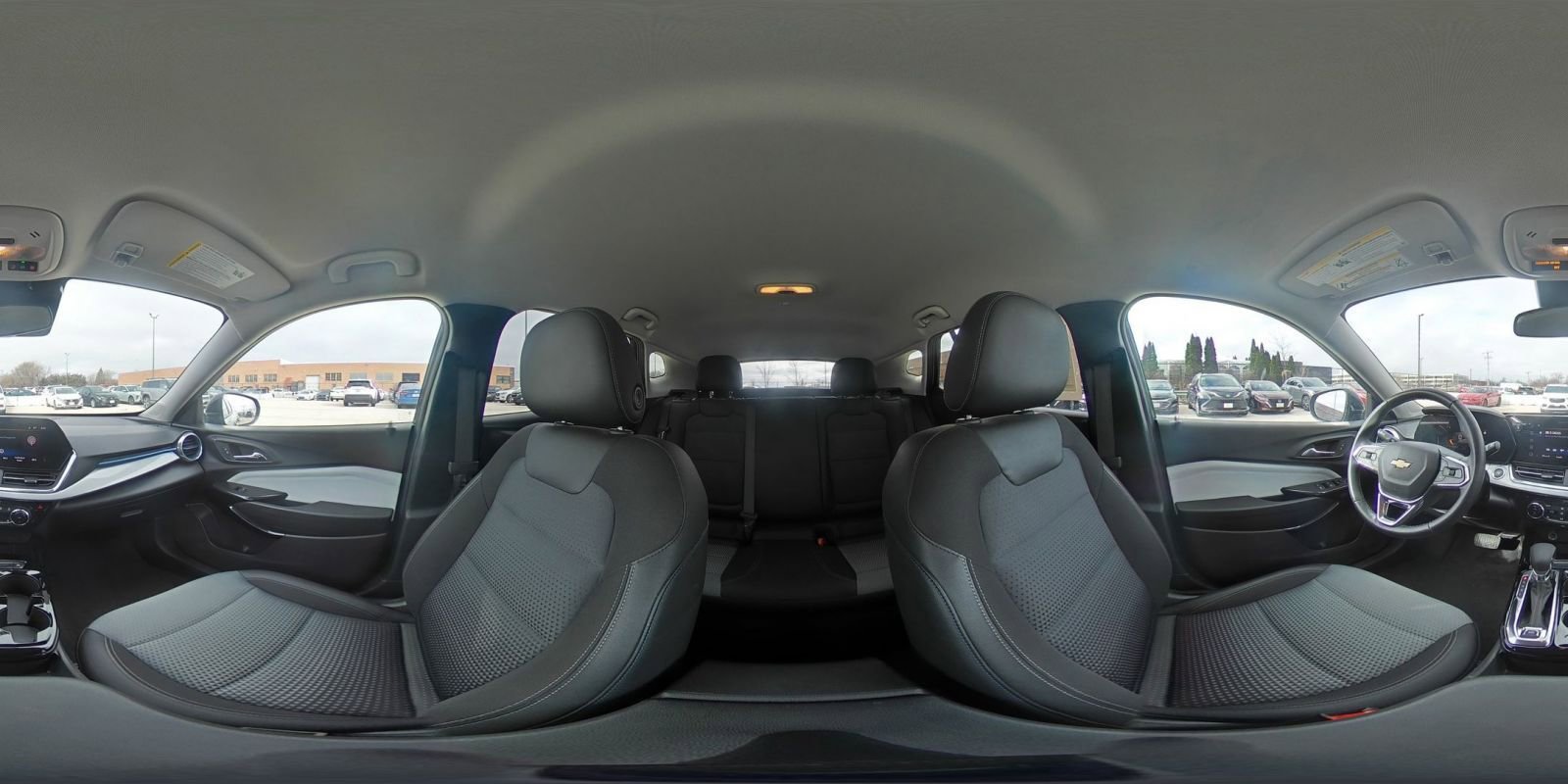 Used 2025 Chevrolet Trax LT w/ LT Convenience Package image 41