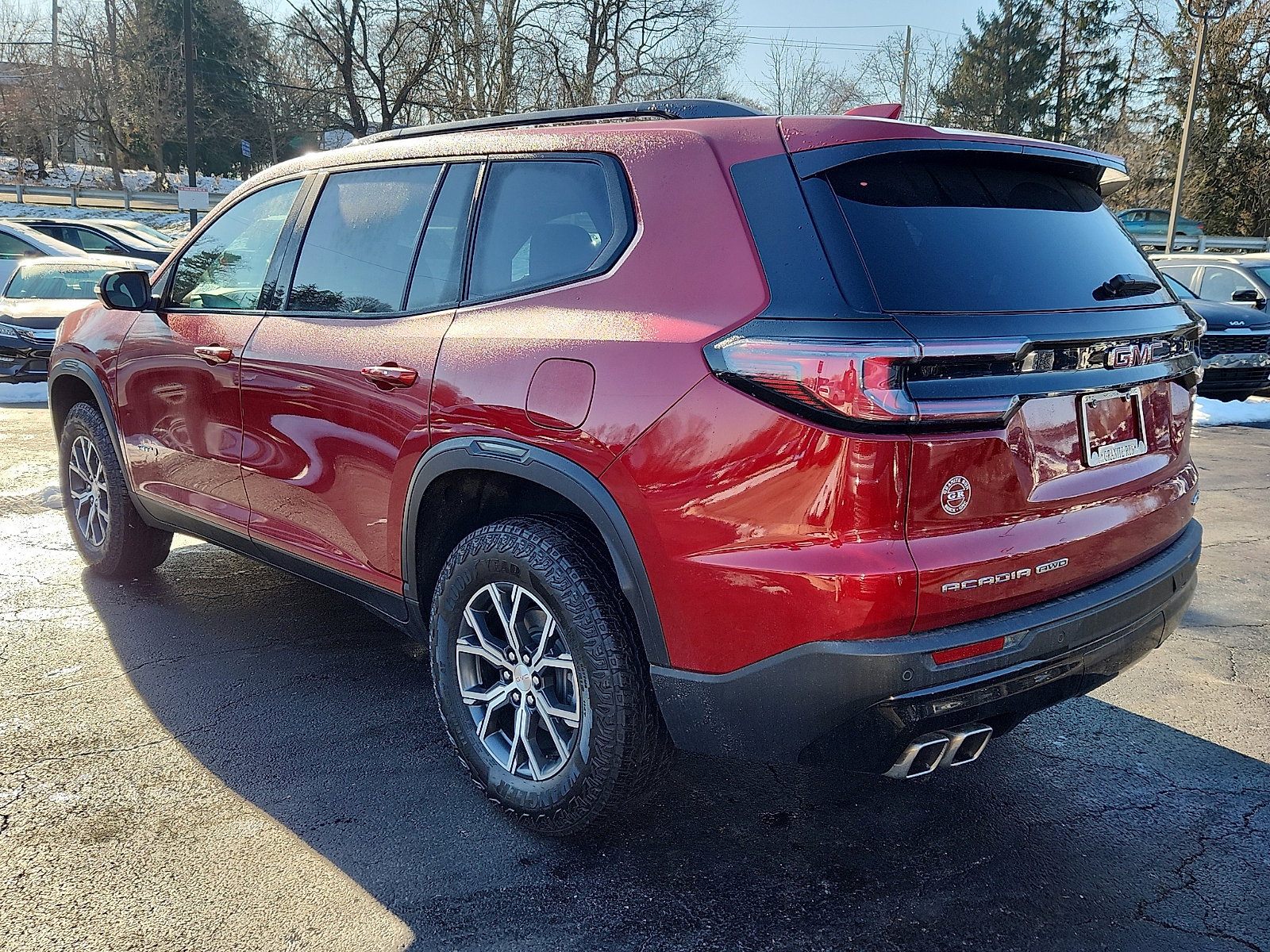 Used 2025 GMC Acadia AT4 image 4