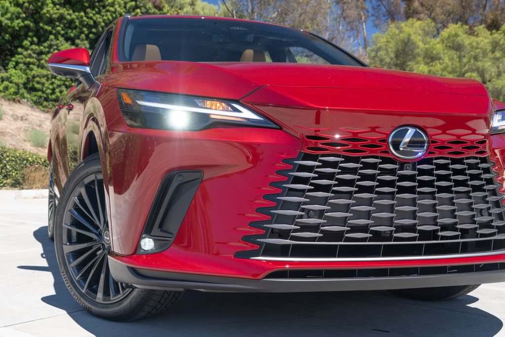 New 2026 Lexus RX 450h AWD w/ Convenience Package image 5