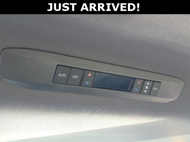 Used 2021 Toyota Sienna XSE image 12