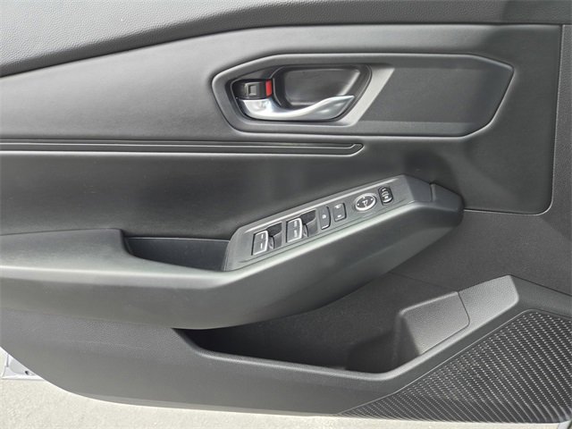 Used 2023 Honda Accord EX image 14