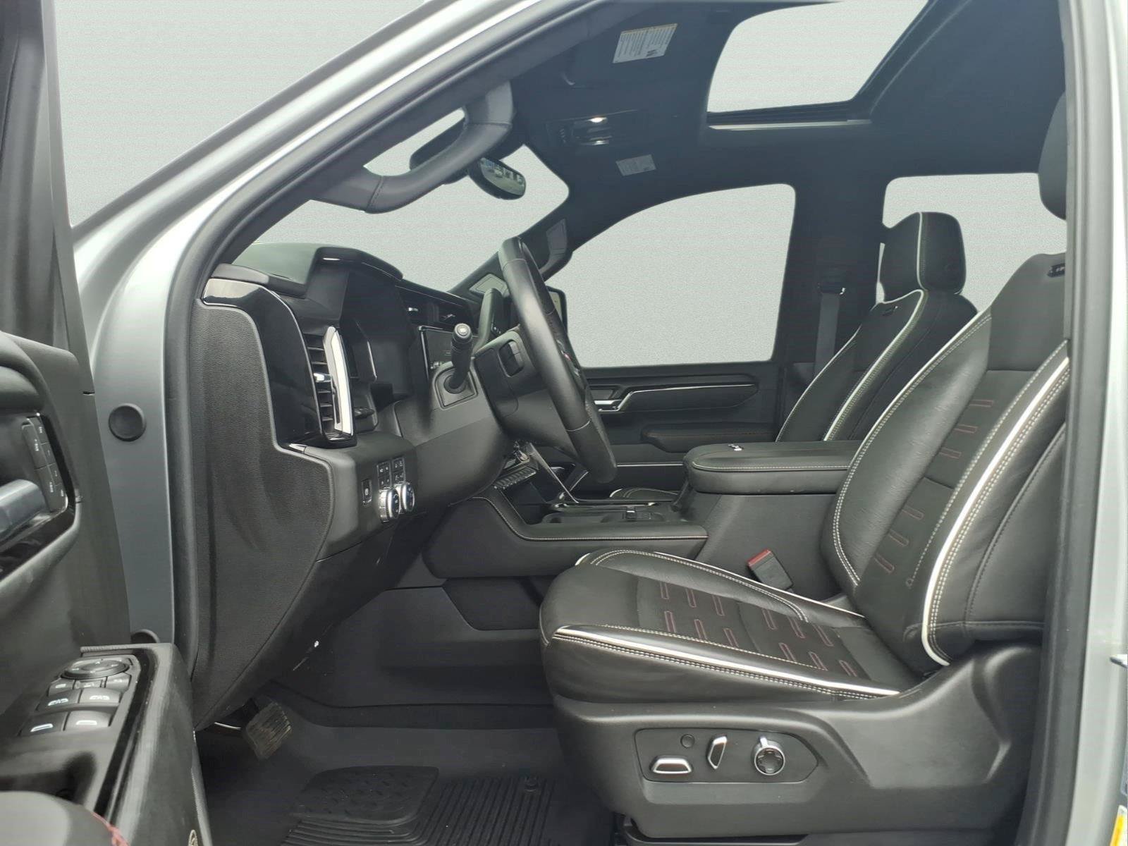 Certified 2025 GMC Sierra 2500 AT4X AWD/4WD image 17