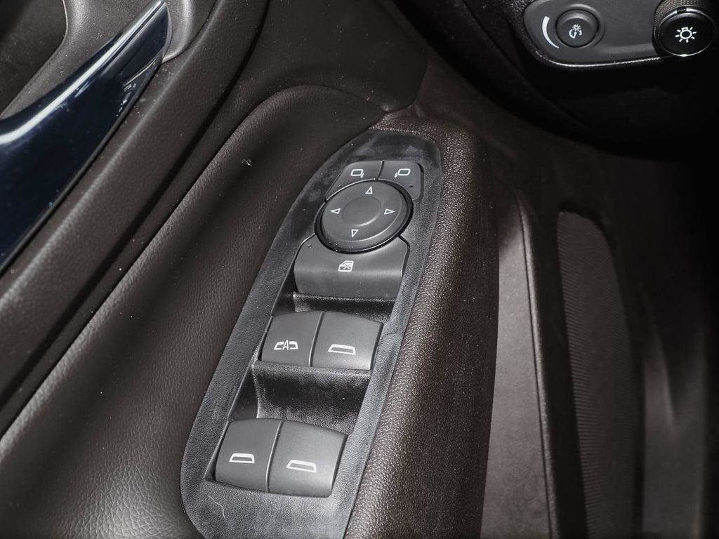 Certified 2018 Chevrolet Equinox LT FWD image 26