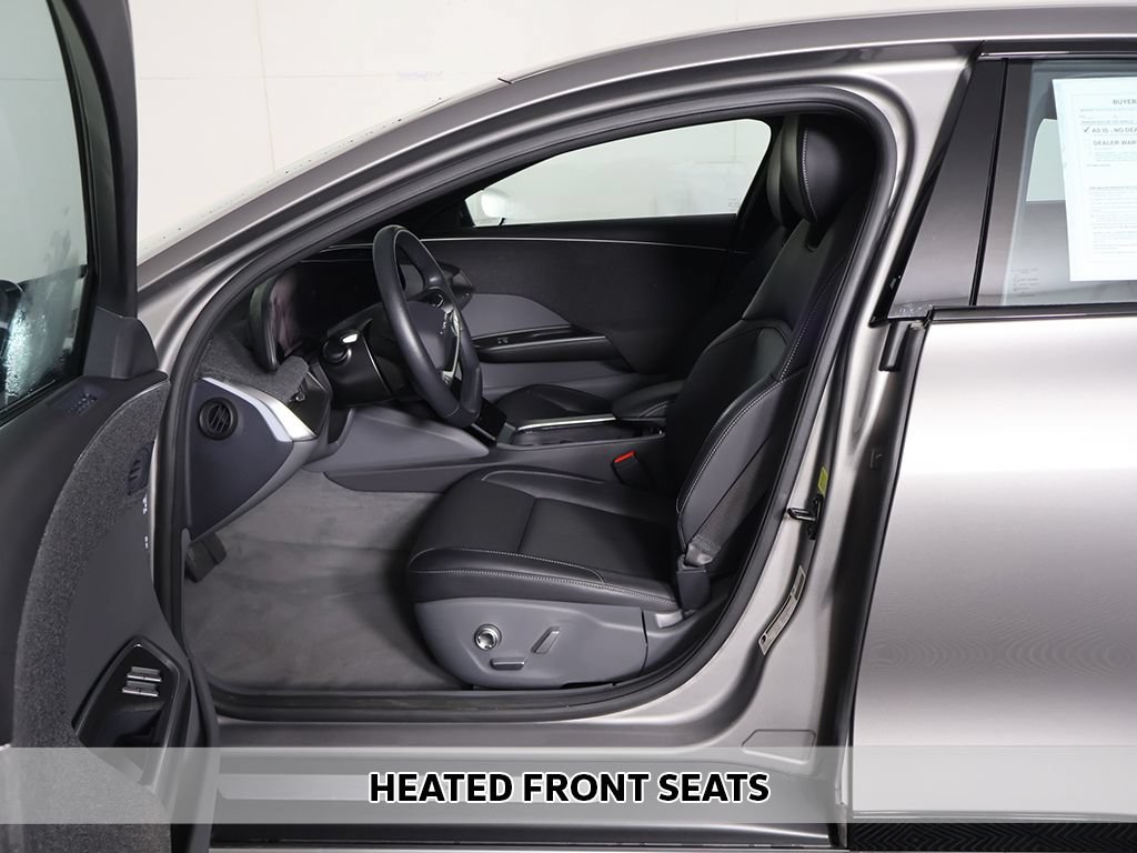 Used 2024 Lucid Air Pure RWD image 6