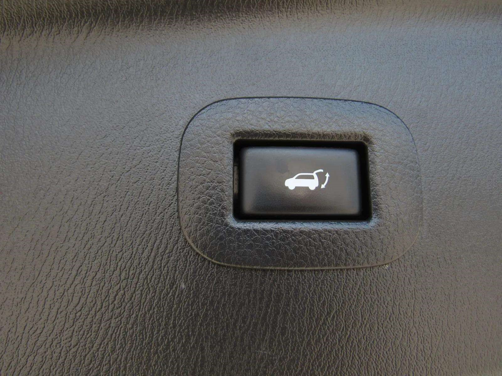 Used 2019 INFINITI QX80 Luxe w/ Proassist Package RWD image 14