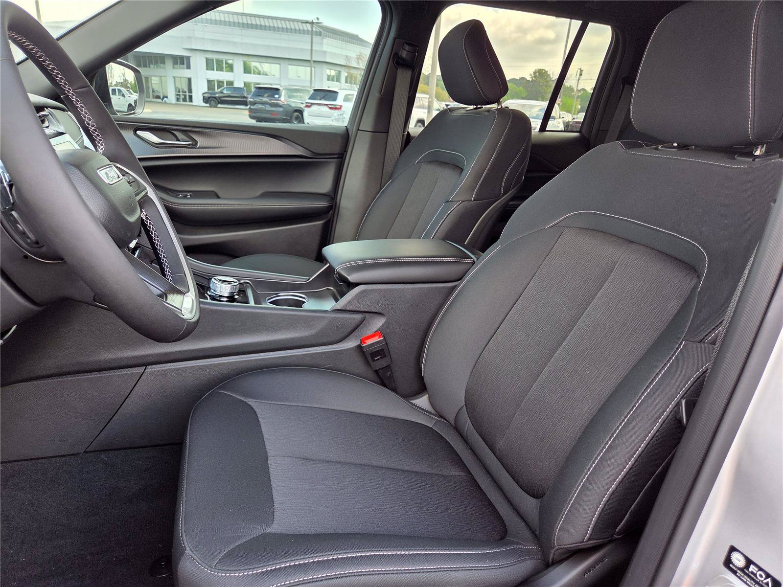 New 2025 Jeep Grand Cherokee Laredo X w/ Luxury Tech Group I RWD image 17