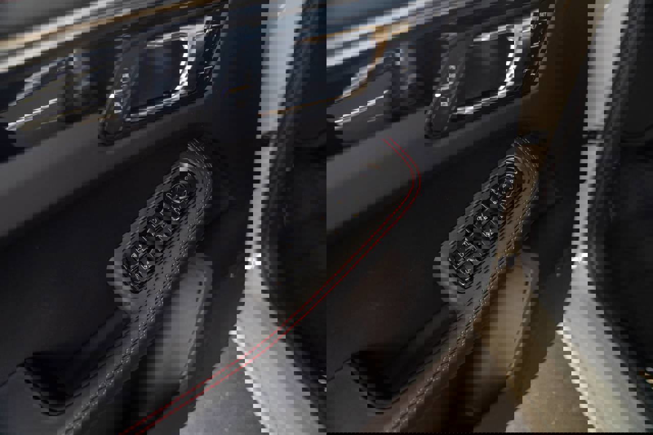 New 2026 Porsche Macan GTS image 14