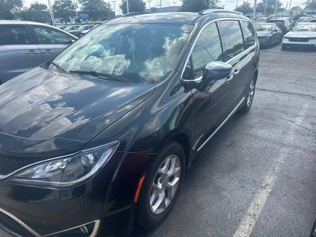 Used 2020 Chrysler Pacifica Limited FWD image 5
