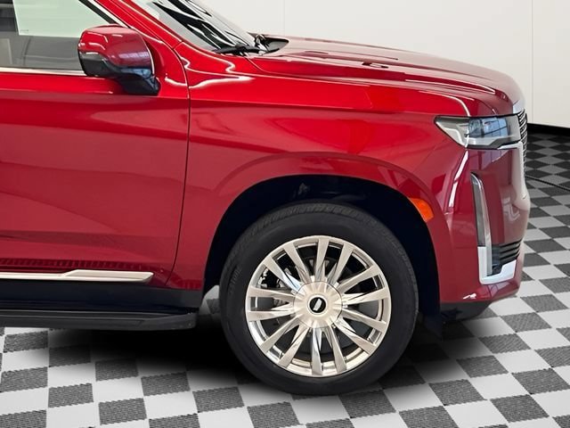 Used 2023 Cadillac Escalade Premium Luxury w/ Performance Package AWD/4WD image 48