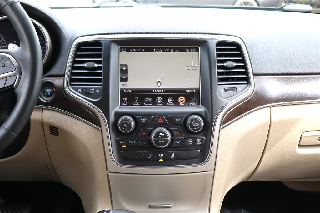 Used 2014 Jeep Grand Cherokee Limited w/ Trailer Tow Group IV AWD/4WD image 13