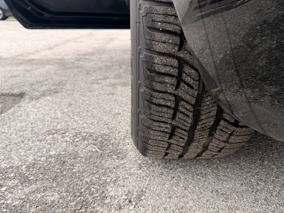 Used 2013 Chevrolet Camaro LS RWD image 12