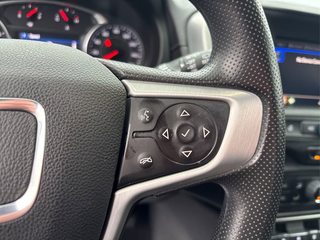 Used 2022 GMC Terrain SLE w/ Driver Convenience Package image 25