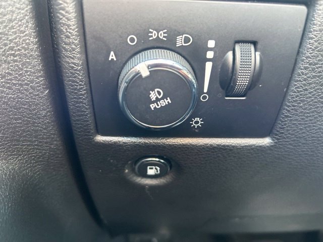 Used 2021 Jeep Grand Cherokee Limited AWD/4WD image 26