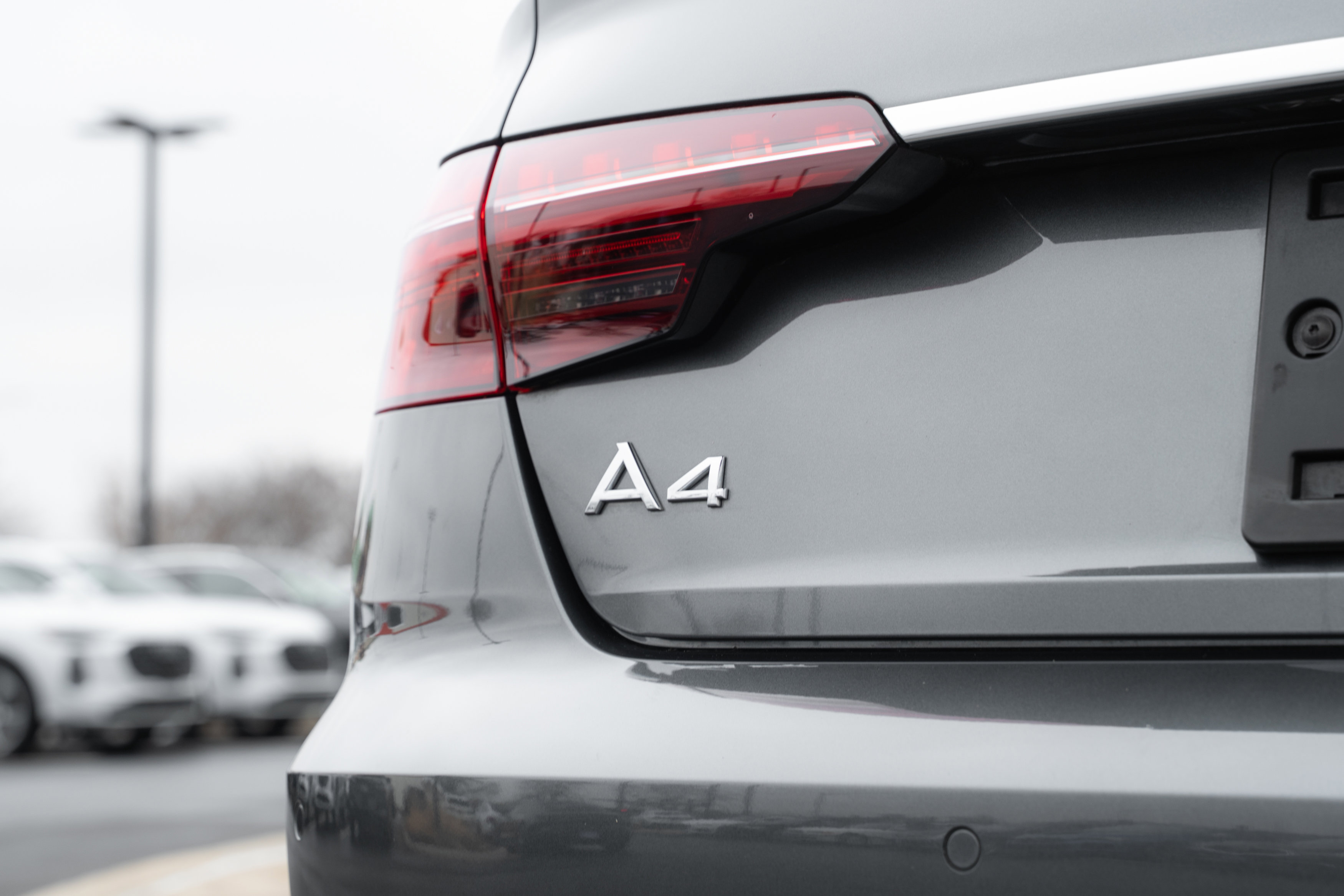 Used 2020 Audi A4 2.0T Premium Plus w/ Premium Plus Package image 31