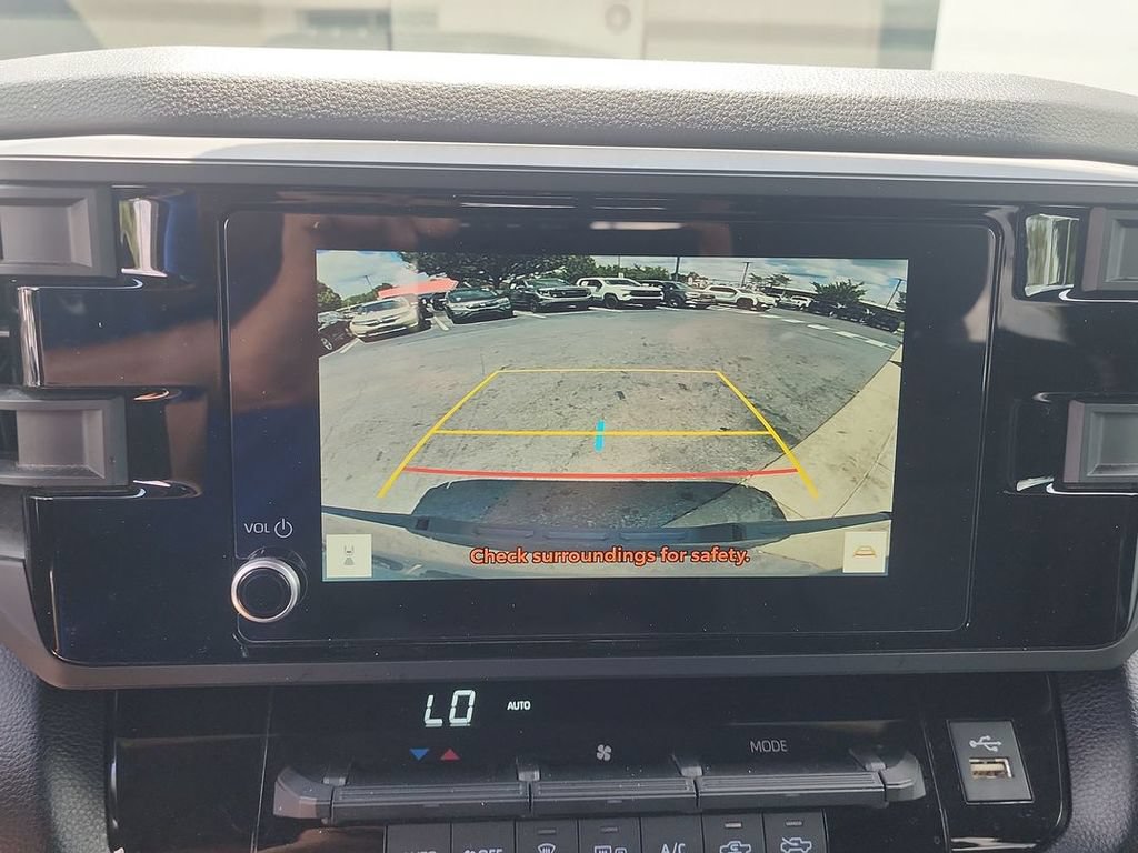 Used 2025 Toyota Tundra SR w/ SR Tow Package AWD/4WD image 15