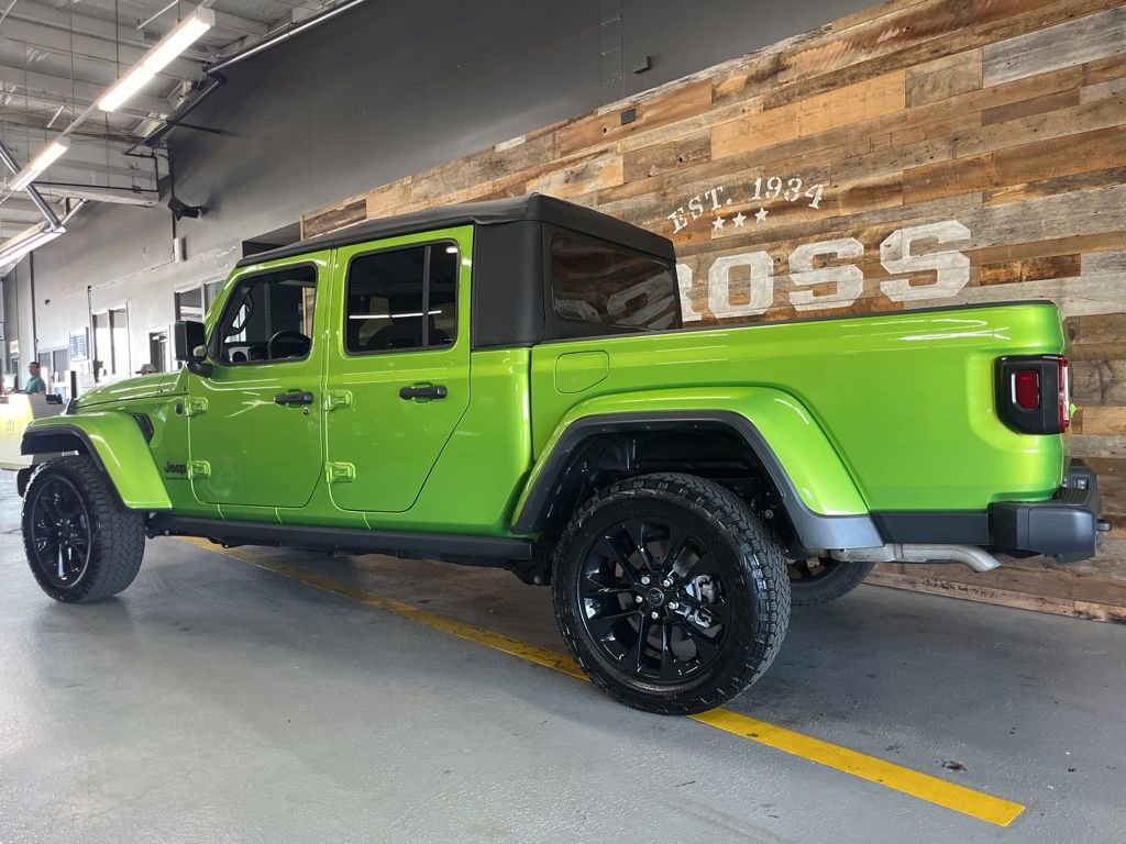 Used 2025 Jeep Gladiator Sport image 56