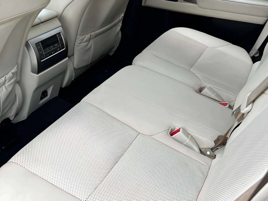 Used 2020 Lexus GX 460 Premium w/ Premium Package AWD/4WD image 29