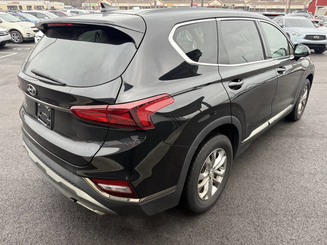 Used 2019 Hyundai Santa Fe SEL w/ Cargo Package FWD image 6