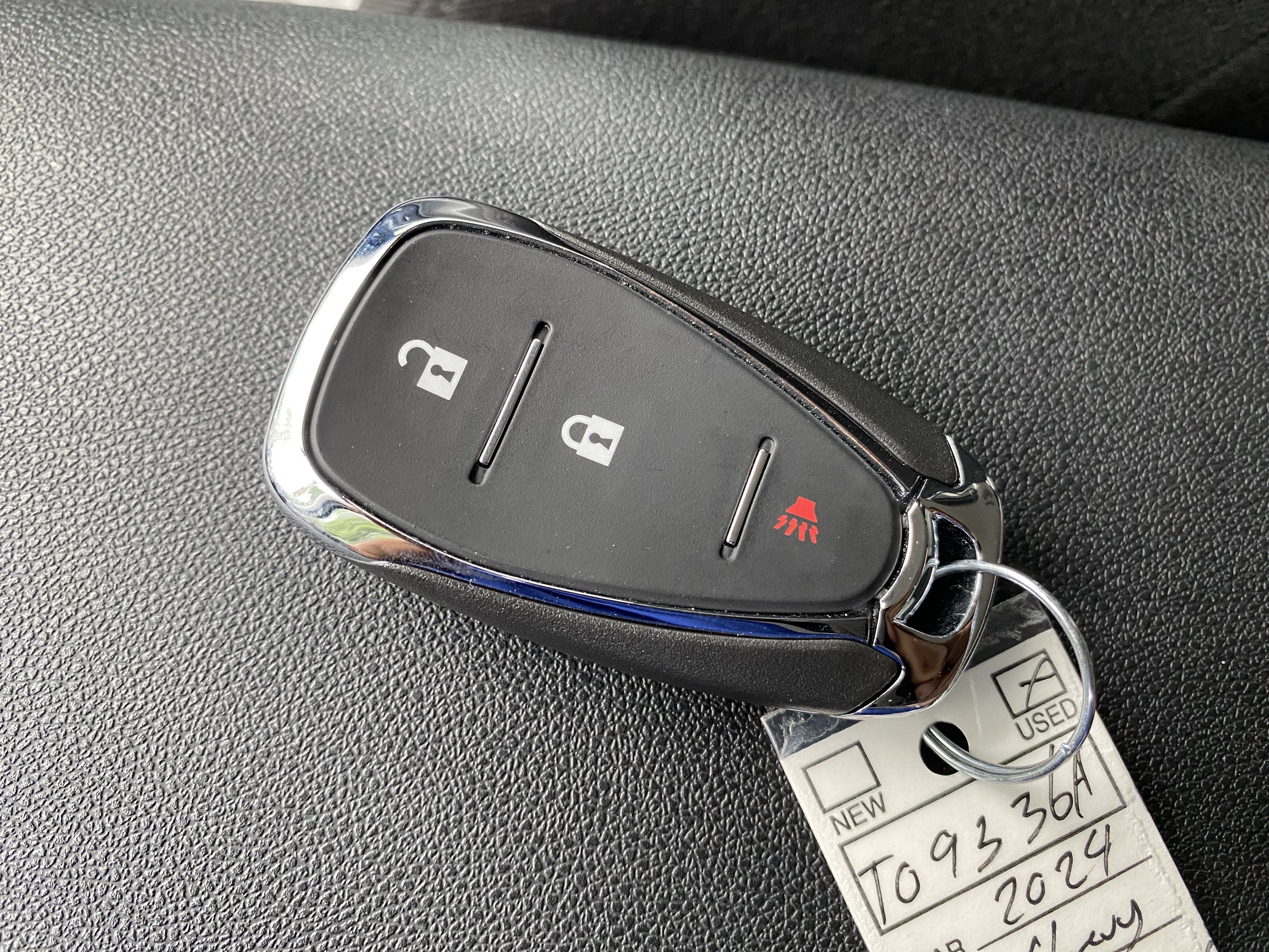Used 2024 Chevrolet Equinox LS FWD image 36