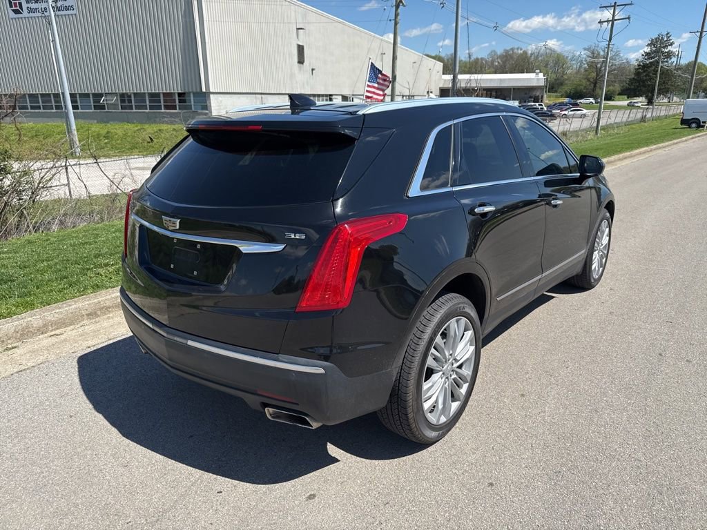 Used 2018 Cadillac XT5 Premium Luxury image 3