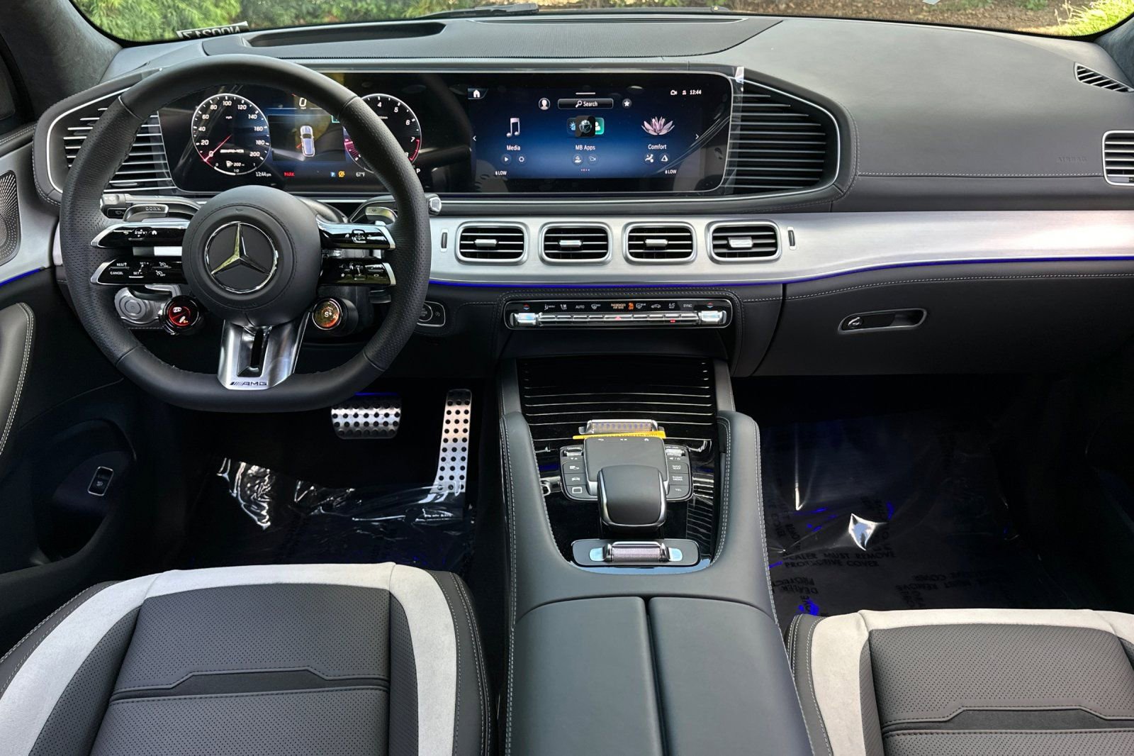 New 2025 Mercedes-Benz GLE 63 AMG S image 2