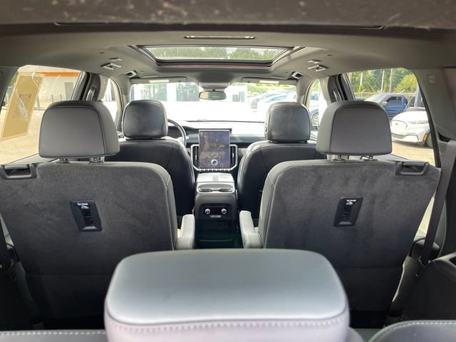 Used 2024 GMC Acadia AT4 w/ LPO, Floor Liner Package AWD/4WD image 31