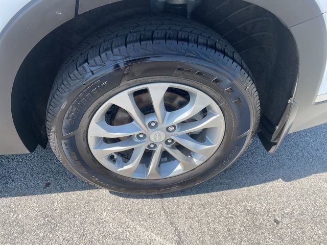 Used 2020 Hyundai Santa Fe SEL image 15