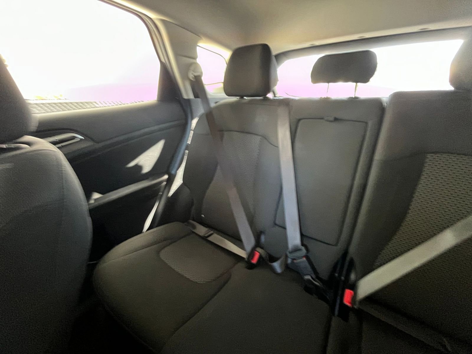 Used 2025 Kia Sportage LX image 38