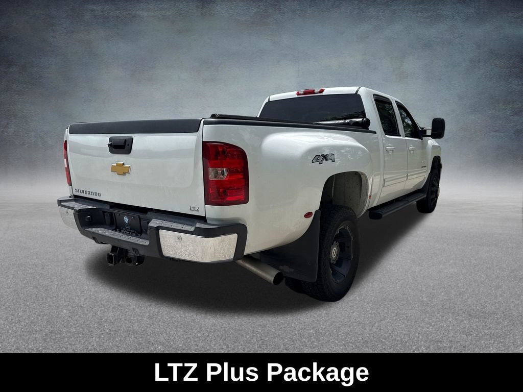 Used 2012 Chevrolet Silverado 3500 LTZ w/ LTZ Plus Package AWD/4WD image 6