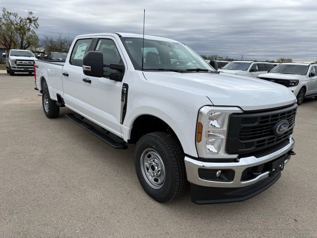 New 2026 Ford F250 XL w/ XL Chrome Package