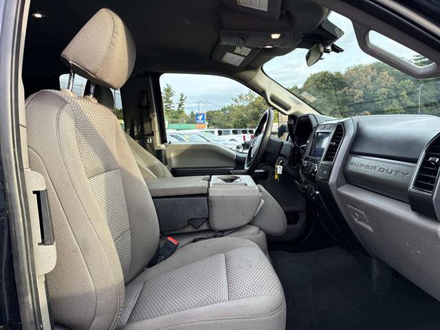 Used 2022 Ford F450 XLT w/ XLT Value Package image 9