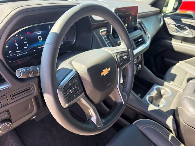 Used 2023 Chevrolet Tahoe Premier RWD image 17