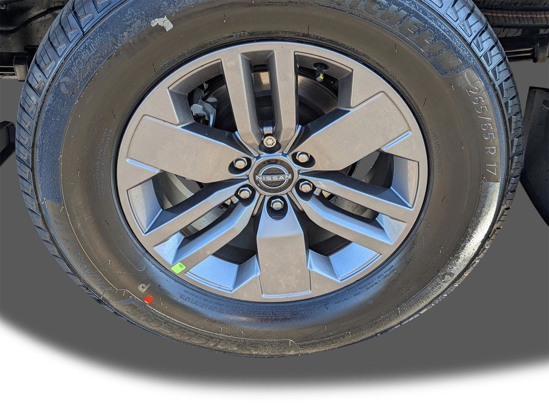 New 2026 Nissan Frontier SV w/ All-Weather Content Package AWD/4WD image 9