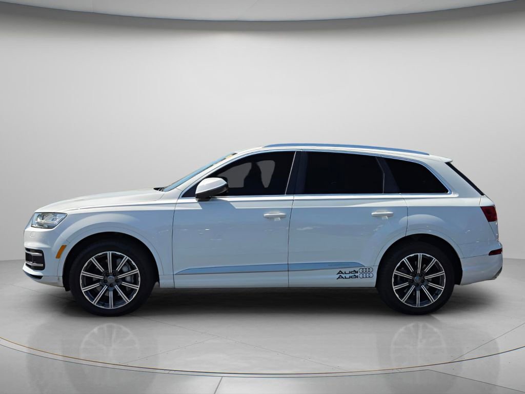 Used 2017 Audi Q7 3.0T Premium Plus w/ Premium Plus Package image 3