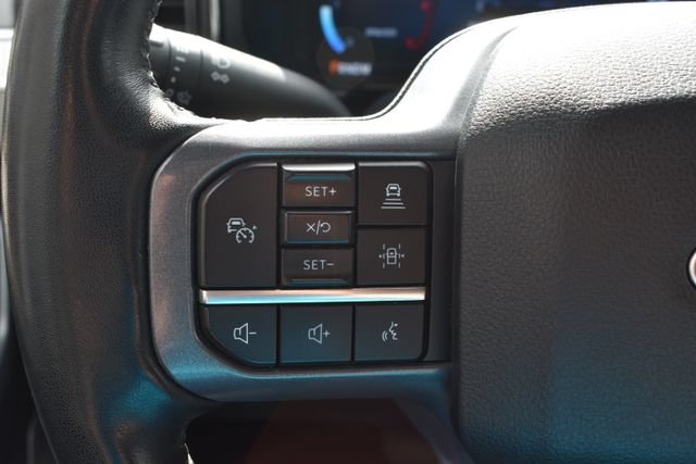 Used 2023 Ford F250 Lariat w/ Lariat Ultimate Package AWD/4WD image 27