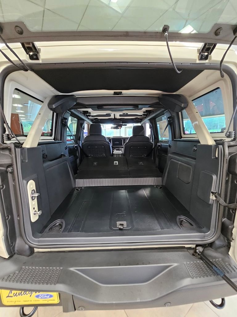 New 2025 Ford Bronco Badlands image 30