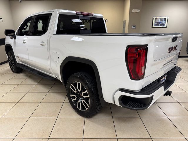 Used 2025 GMC Sierra 1500 AT4 w/ AT4 Premium Package AWD/4WD image 4