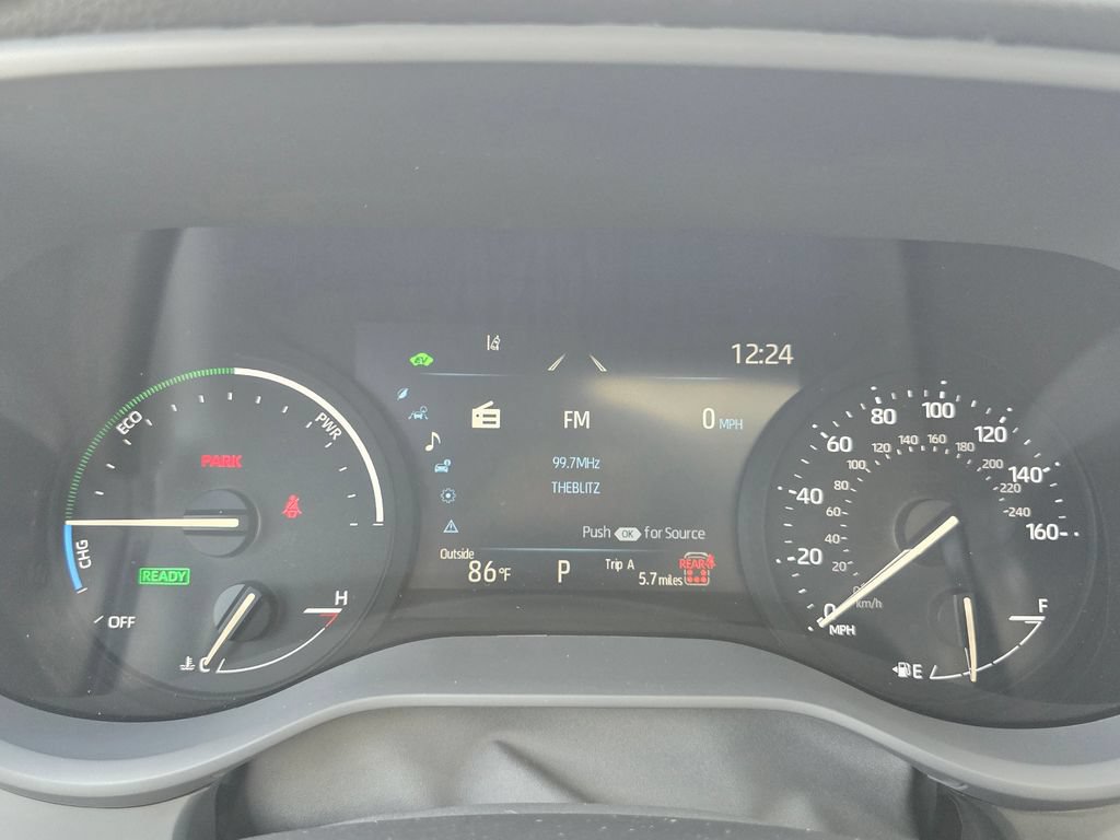 New 2026 Toyota Sienna XLE FWD image 27