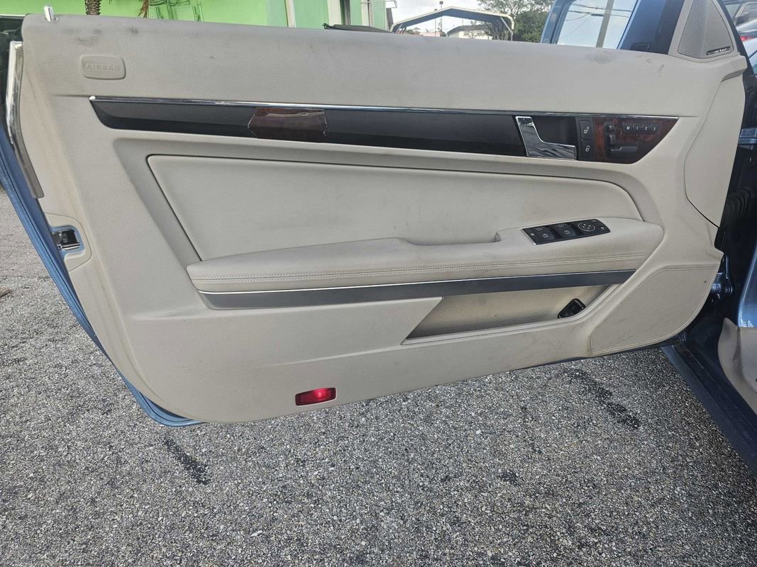 Used 2012 Mercedes-Benz E 350 Cabriolet image 8