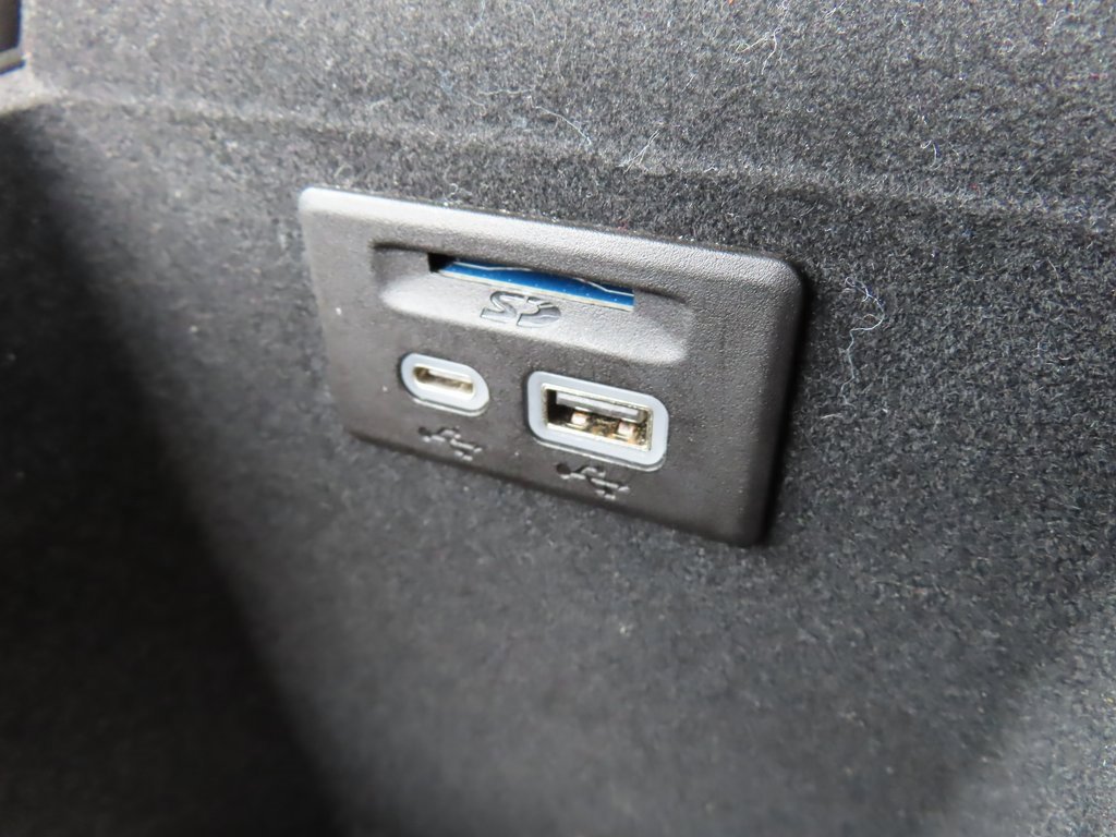 Certified 2023 Cadillac XT5 Premium Luxury image 9